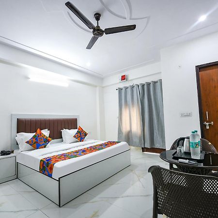 Fabhotel The Yashobhumi Near Yashobhoomi Convention Centre Delhi  Exterior foto